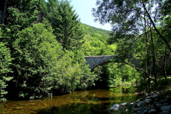 Saint Laurent-les-Bains Saint Laurent-les-Bains