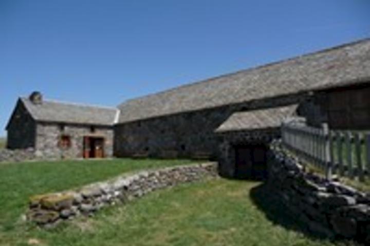 Les Coux - Ferme de Bourlatier Les Coux - Ferme de Bourlatier